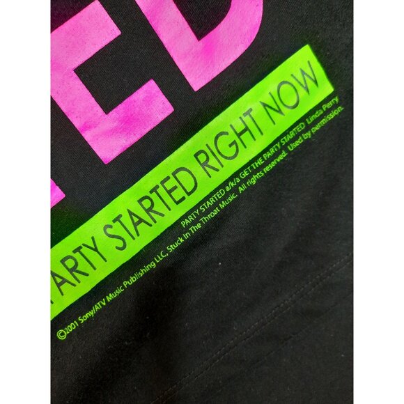 Vintage Y2K T Shirt 2001 Pink Get The Party Started Black Short Sleeve Size M - Picture 4 of 11